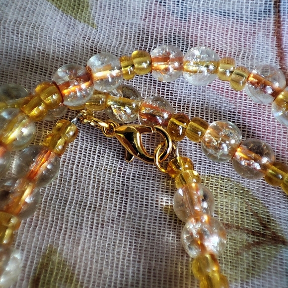 Round Beaded Seed Bead Honey Color Variegated Ceramic Stone Necklace - Picture 8 of 10